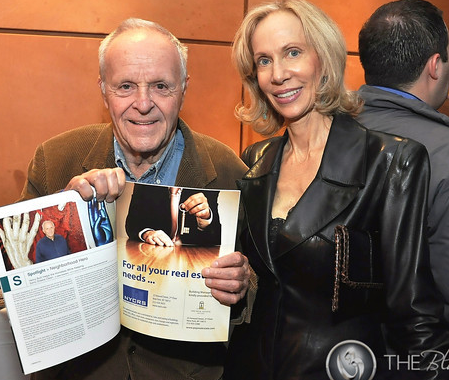 Now you know and I know and he knows that he s not Anthony Hopkins, but he sure does look like him. I bet the publicist was like, "Anthony Hopkins was our our event last night".