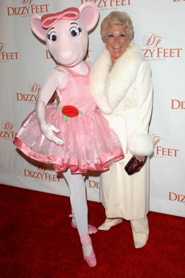 And did Mitzi Gaynor really need to do this photo op? Is there no dignity in aging anymore?