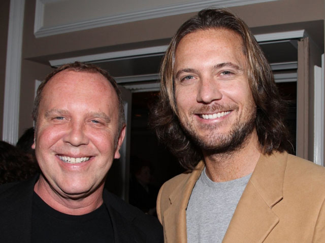 Michael Kors marries longtime boyfriend Lance LePere in barefoot