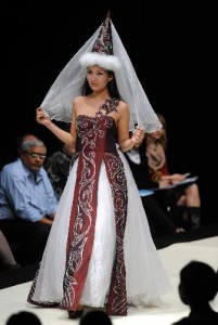 No, this is not from a regional theater Romeo and Juliet costume...it's World Fashion Week.